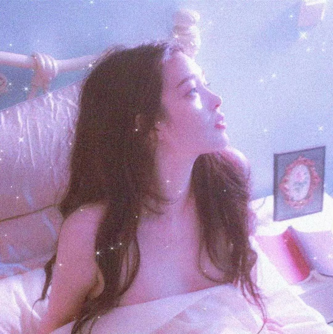 蒂拉和兰妮劫火车